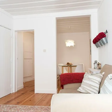 Apartment Flores De Alfama